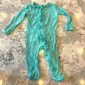 Posh Peanut 3-6 Month Ruffle Footies